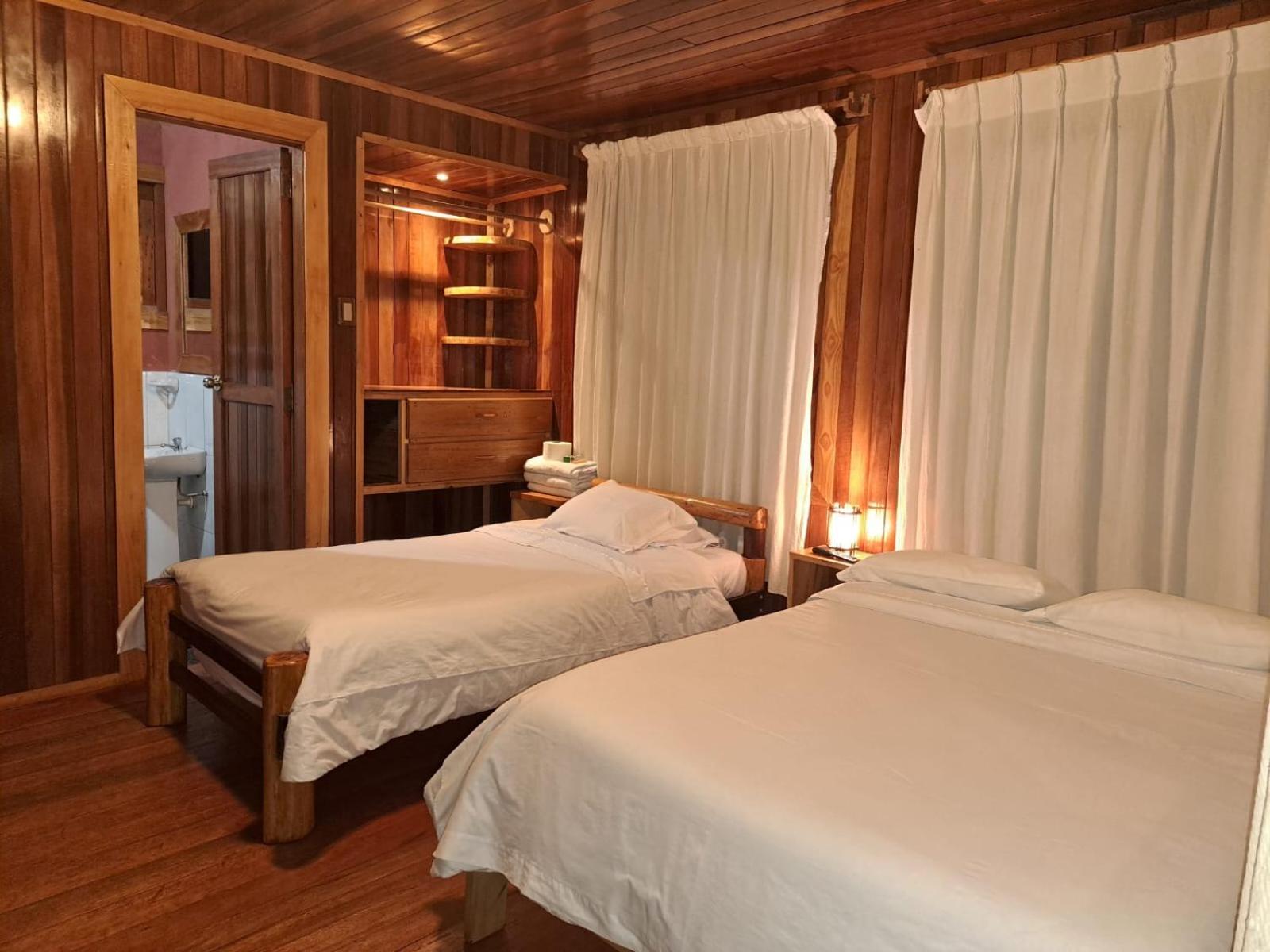 Villa Refugio De Orquideas à Oxapampa Extérieur photo