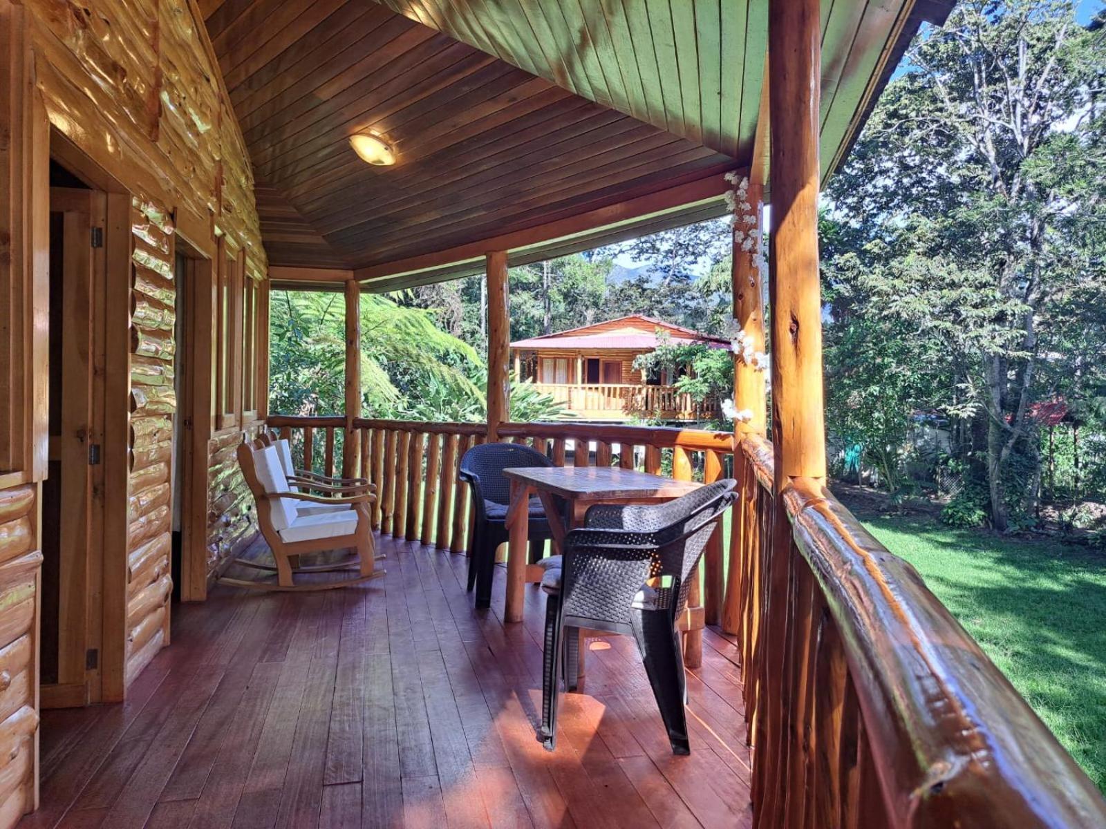 Villa Refugio De Orquideas à Oxapampa Extérieur photo