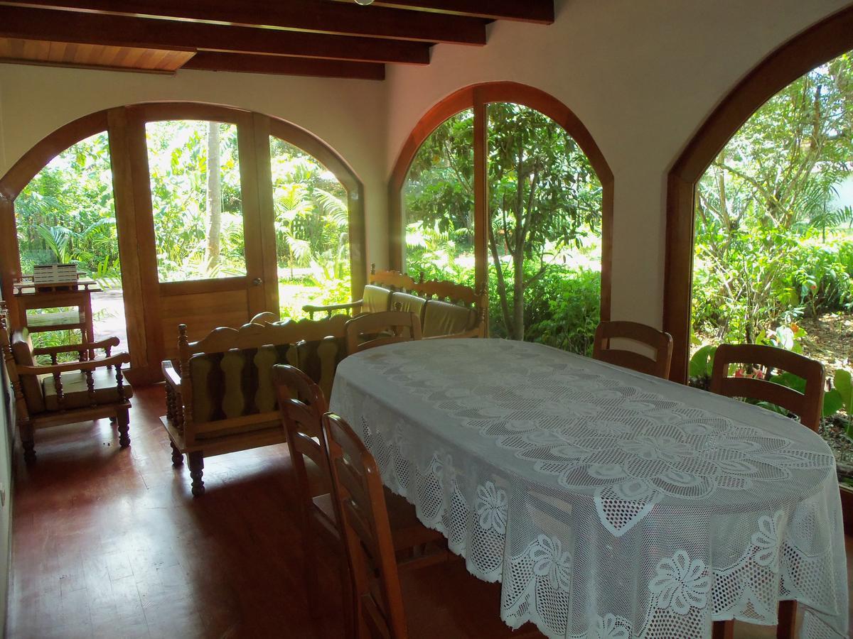 Villa Refugio De Orquideas à Oxapampa Extérieur photo